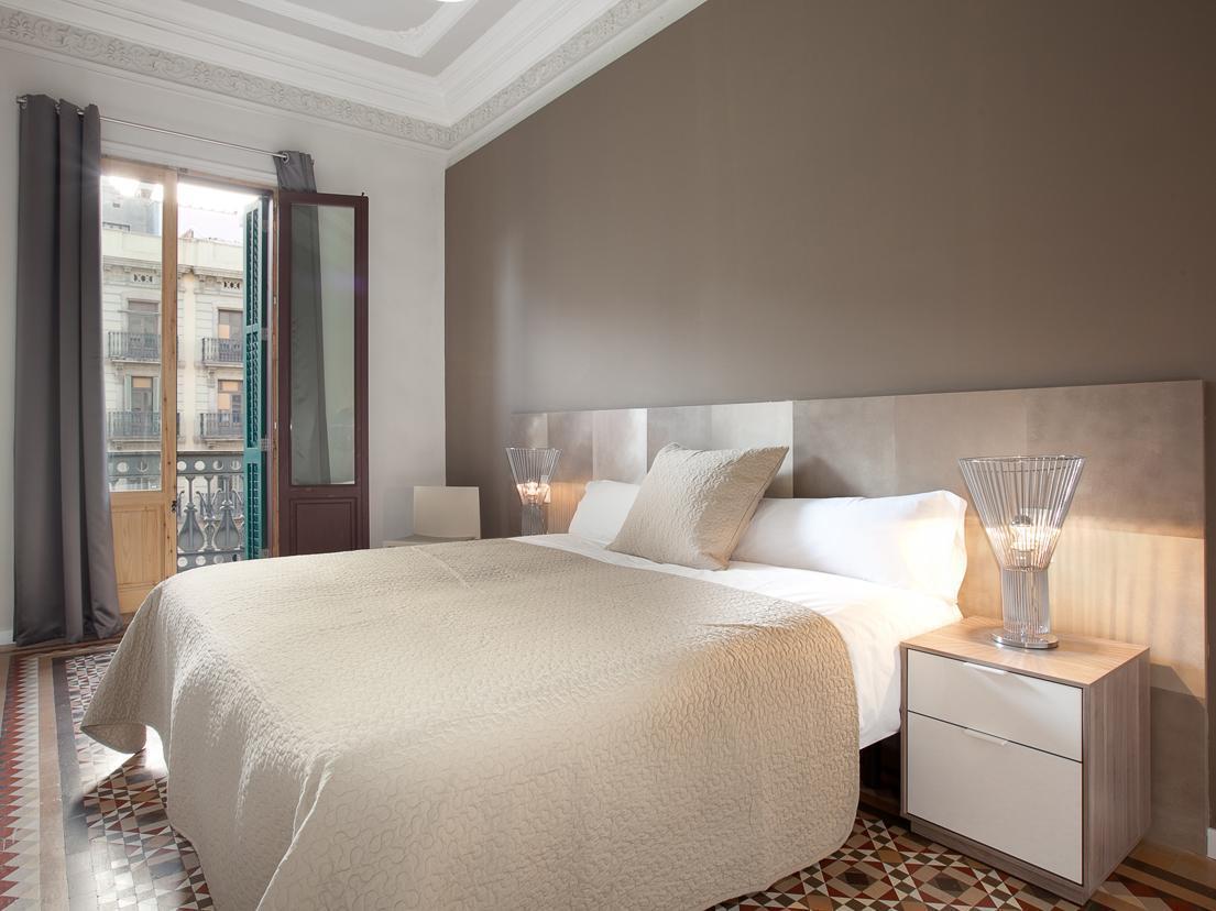 Rent Near Plaza De Catalunya Apartment *