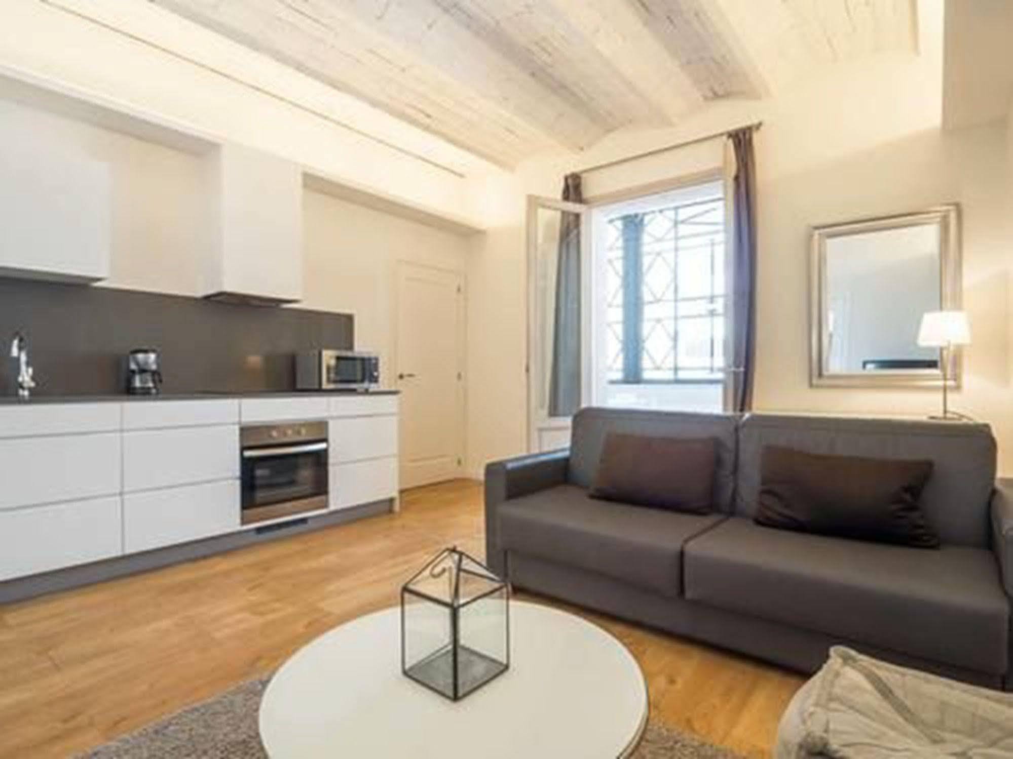 Rent Near Plaza De Cataluña